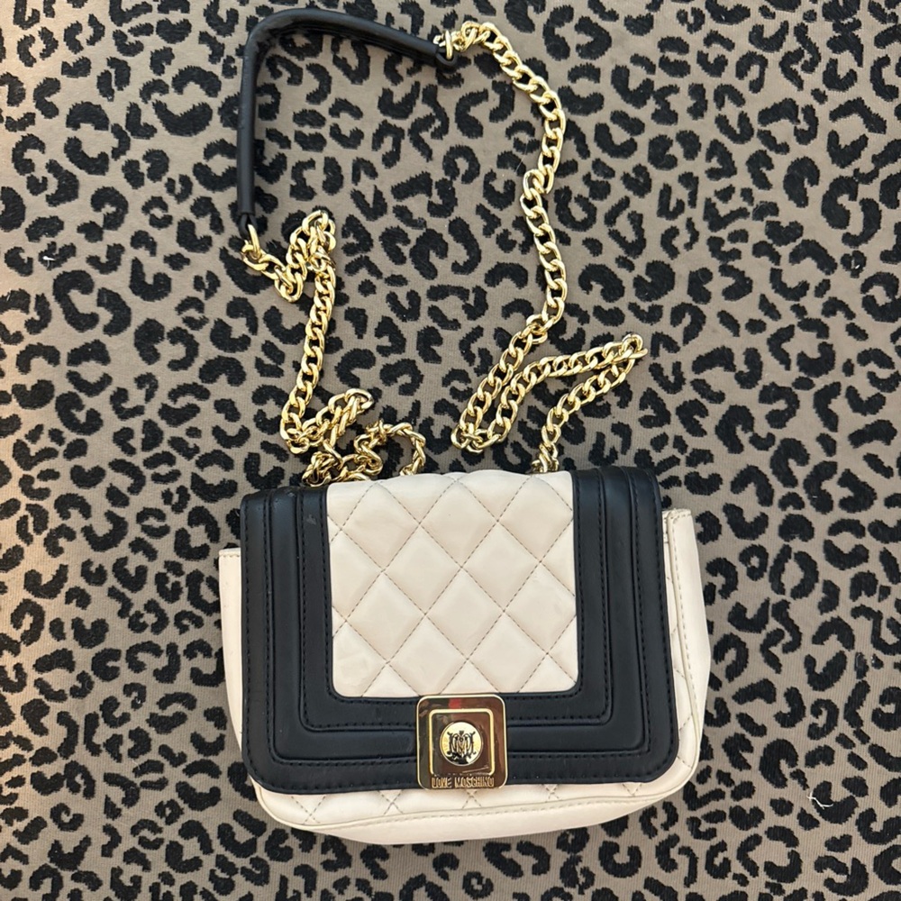 Quilted Two-Tone Chain Shoulder Bag - Black & Cream